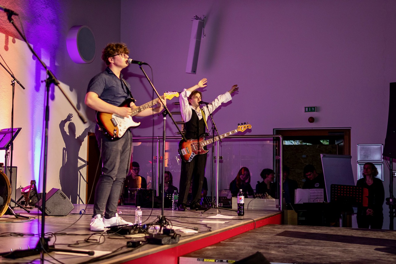 images/Bilder_RSG_HP/Fotos/2023-04-06_RSG_Band_Friends/rsgband-and-friends-05.jpg#joomlaImage://local-images/Bilder_RSG_HP/Fotos/2023-04-06_RSG_Band_Friends/rsgband-and-friends-05.jpg?width=1280&height=854