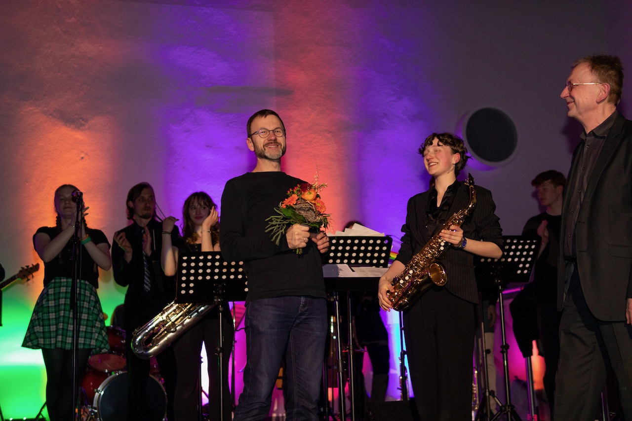 images/Bilder_RSG_HP/Fotos/2023-04-06_RSG_Band_Friends/rsgband-and-friends-46.jpg#joomlaImage://local-images/Bilder_RSG_HP/Fotos/2023-04-06_RSG_Band_Friends/rsgband-and-friends-46.jpg?width=1280&height=854