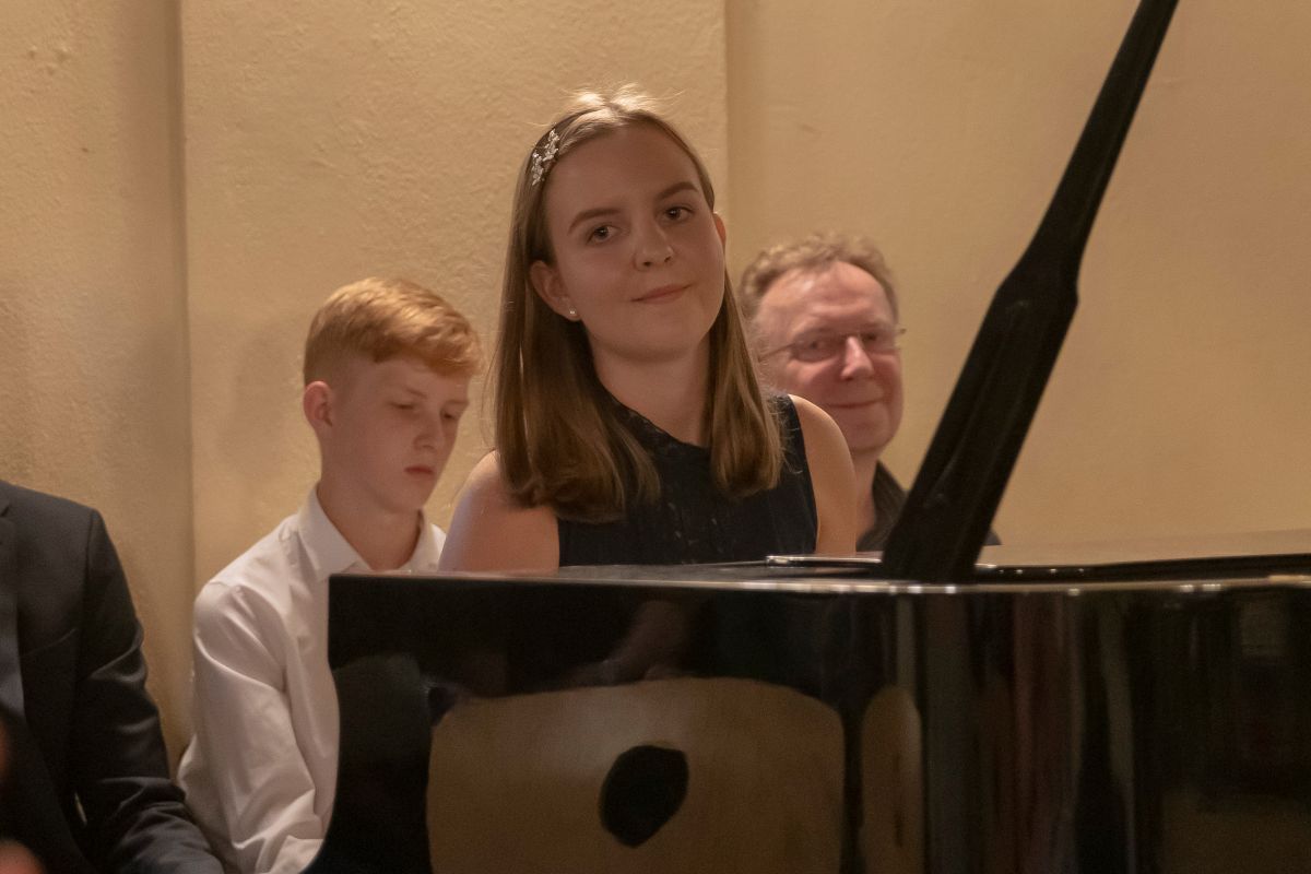 images/Struktur/Rueckblicke/2019.09.20_200.Geburtstag_Clara_Schumann/dsc_1073.jpg