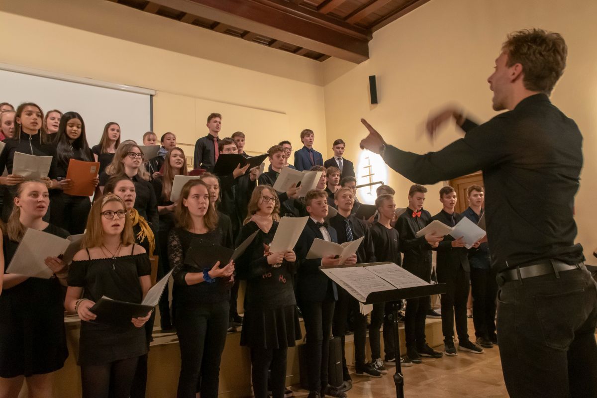 images/Struktur/Rueckblicke/2019.09.20_200.Geburtstag_Clara_Schumann/dsc_1130.jpg