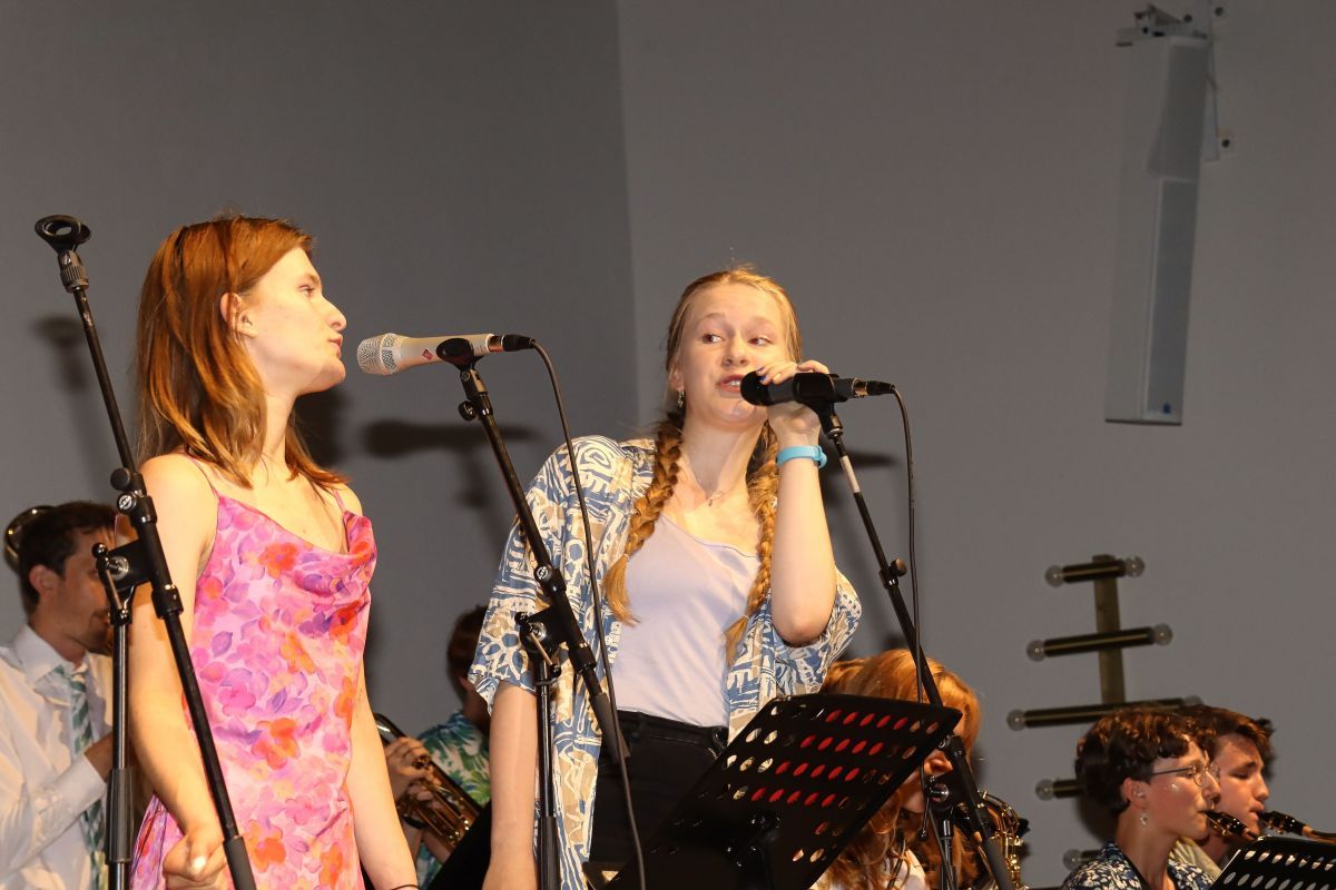 images/Struktur/Rueckblicke/2022-06-30-Sommerkonzert/img_0420.jpg